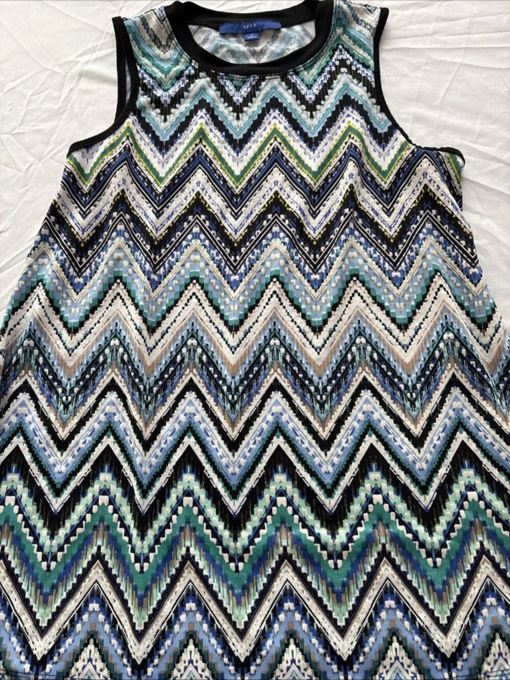 Apt. 9 Tunic Tank Top Chevron Blue Multi-Color Print Stretch Women's Size Small